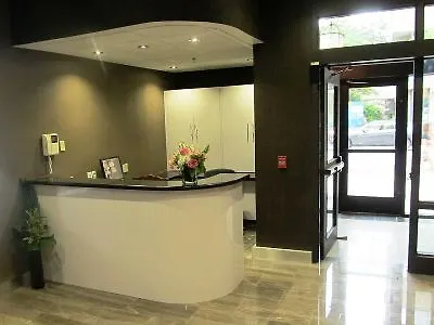 ***  The Saint James Hotel, Ascend Hotel Collection Toronto Canada
