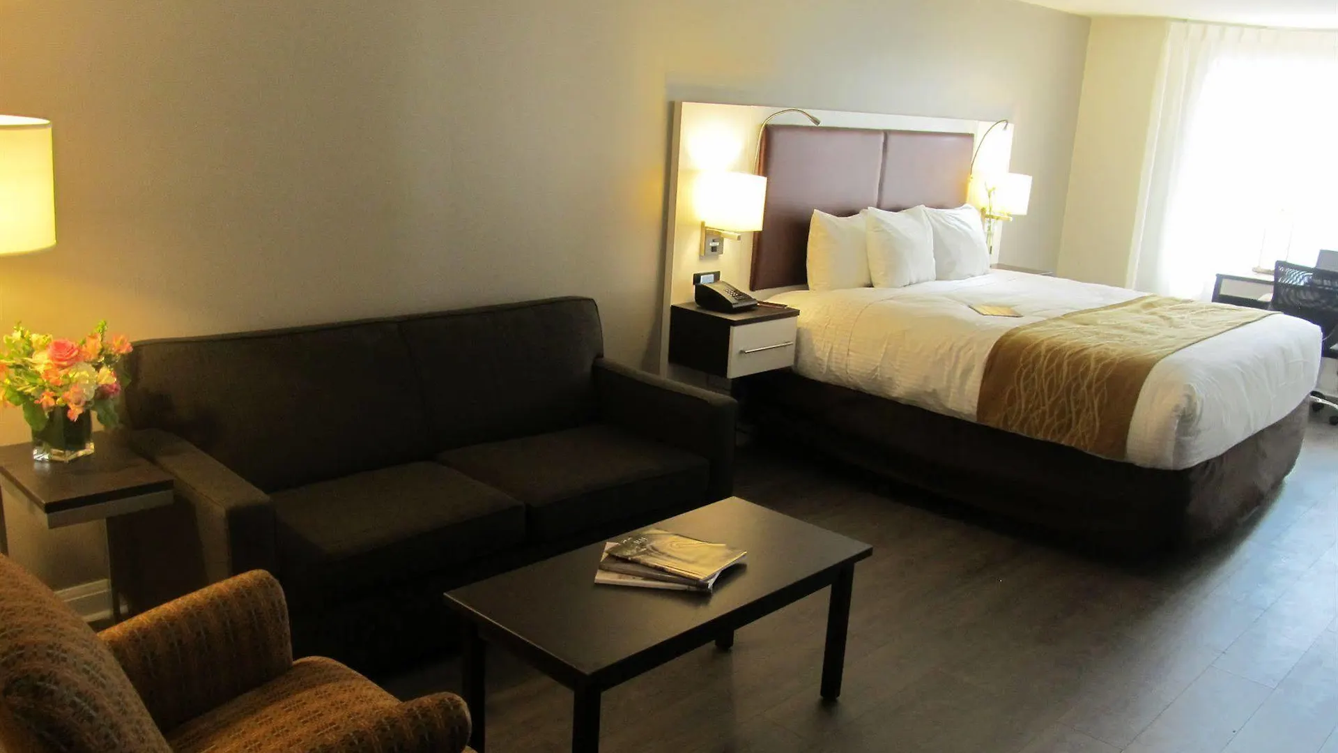 The Saint James Hotel, Ascend Hotel Collection Toronto